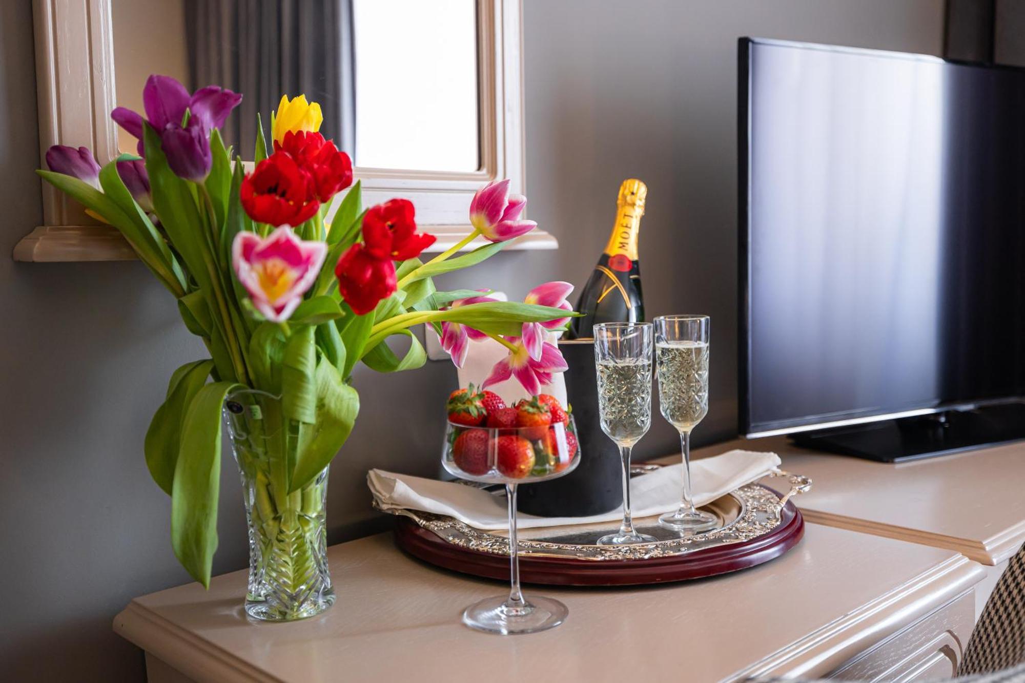 Hotel Brilliant Meses Zalău Dış mekan fotoğraf
