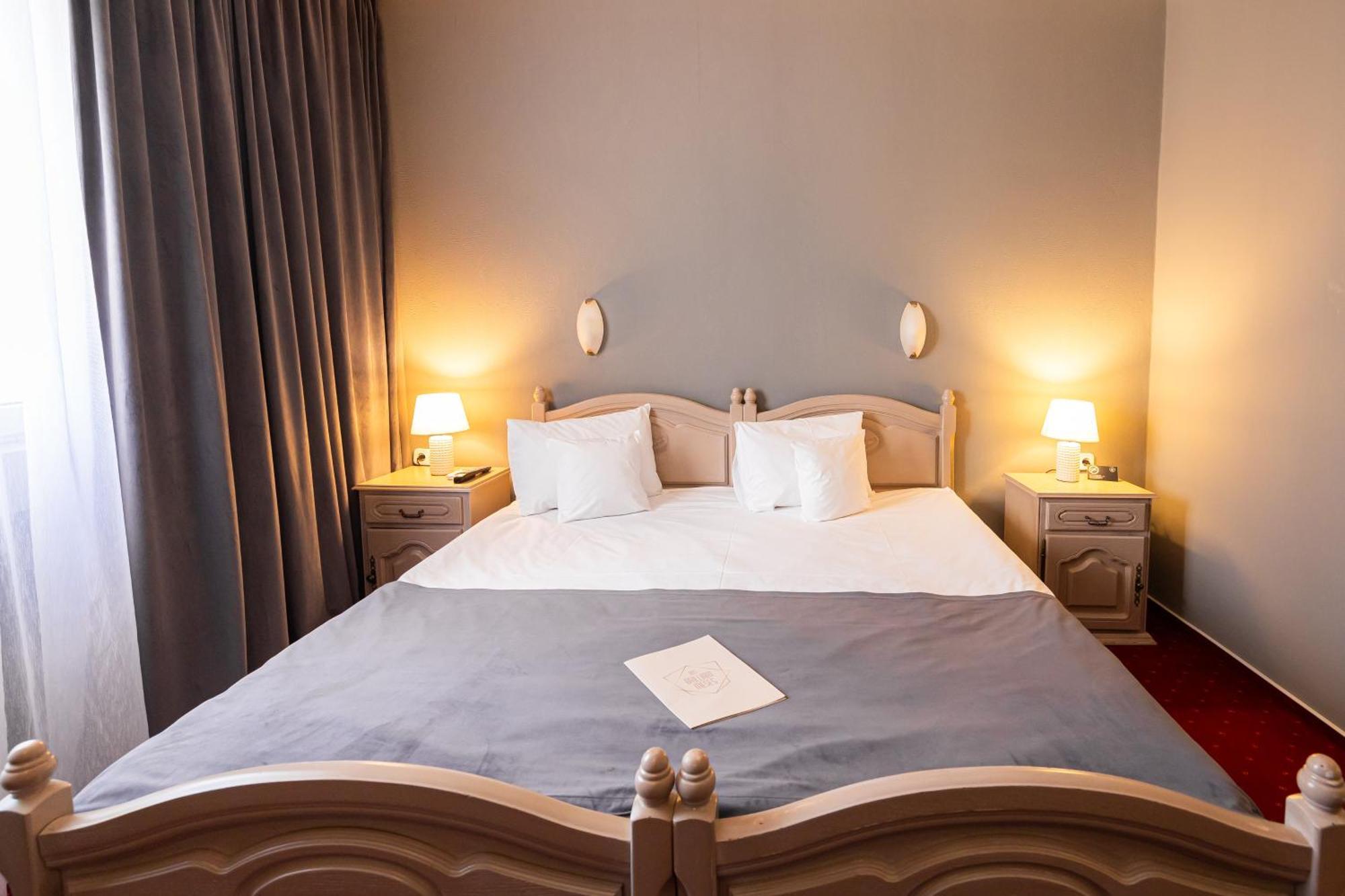 Hotel Brilliant Meses Zalău Dış mekan fotoğraf